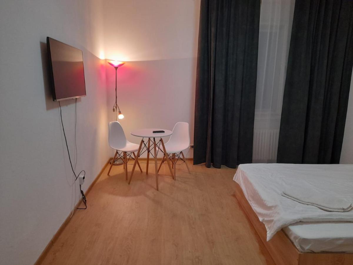 Piata Unirii- 1 Room Studio Apartment Timişoara Eksteriør bilde